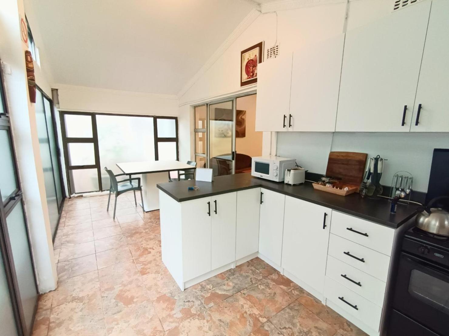 Zur See - No Loadshedding Ballito Room photo